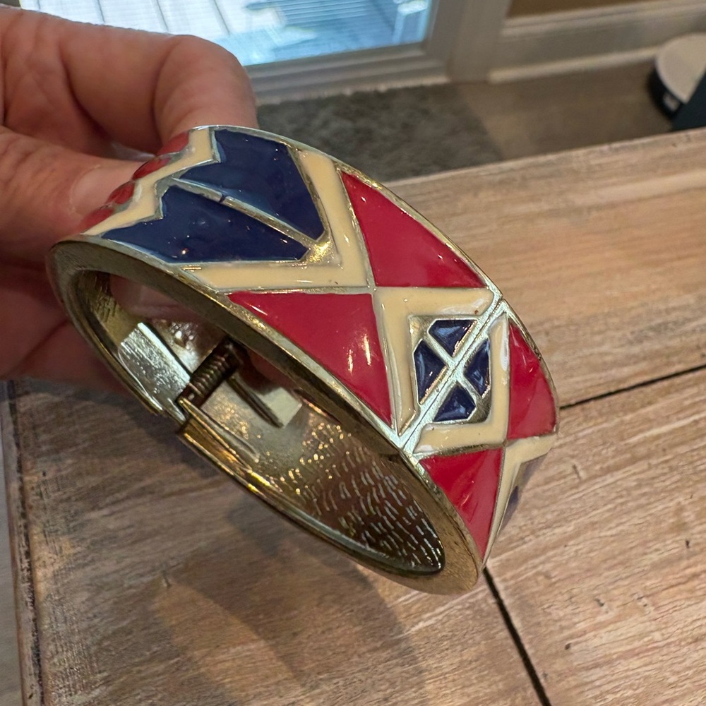 Colorful Geometric Bangle Bracelet in red cream blue